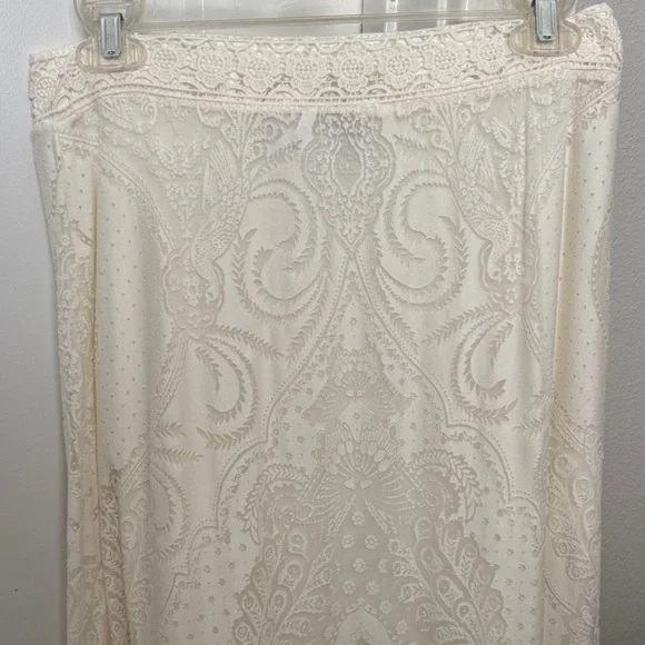 FARM Rio Anthropologie White Lace Midi Skirt - Picture 3 of 11